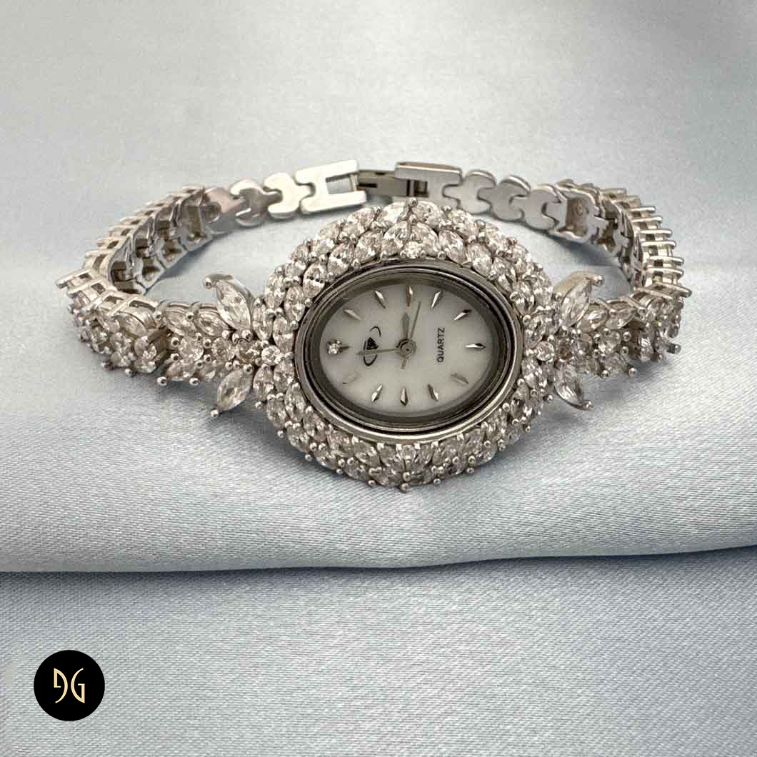 ساعت مچی نقره زنانه طرح جواهری نگین دار مدل WS W9