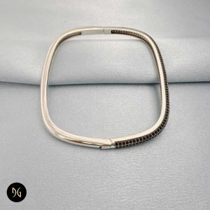 دستبند النگویی نقره زنانه زیبا چهار گوش مدل DSW D50