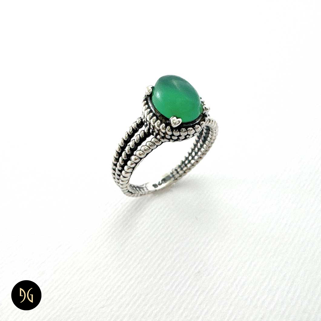 انگشتر نقره زنانه عقیق سبز مهتابی مدل RSW F55