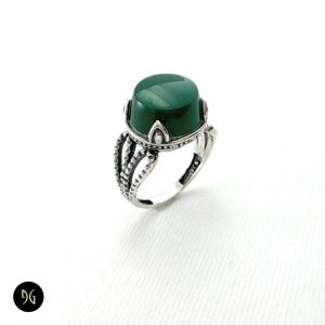 انگشتر نقره زنانه عقیق سبز مدل RSW F56